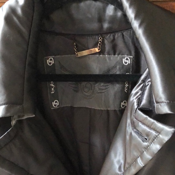 Black Byblos light weight jacket - Picture 2 of 6